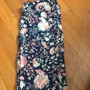 Lularoe floral print leggings